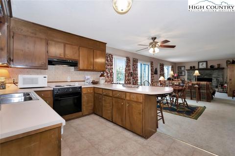 520 High Peak Dr, Boone, NC 28607 photo 5
