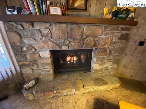 124 Columbine Ln, Beech Mountain, NC 28604 photo 4
