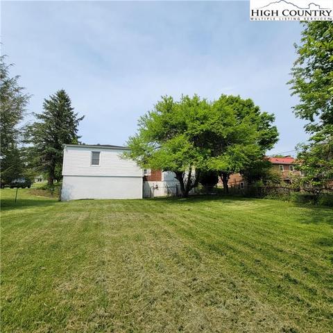 150 Spruce St, Boone, NC 28607 photo 39
