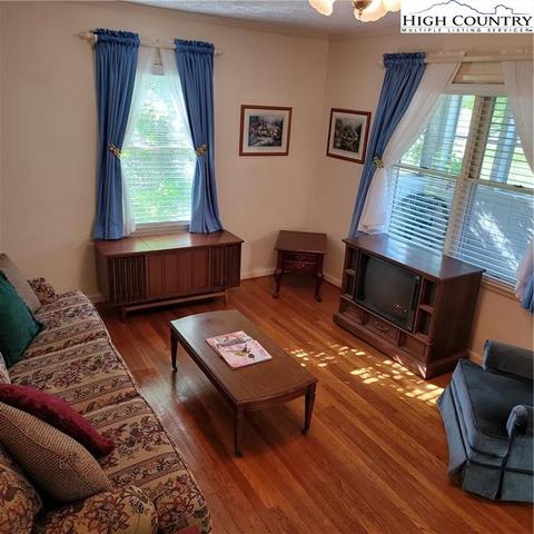 150 Spruce St, Boone, NC 28607 photo 10
