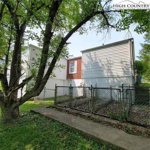 150 Spruce St, Boone, NC 28607 photo 40