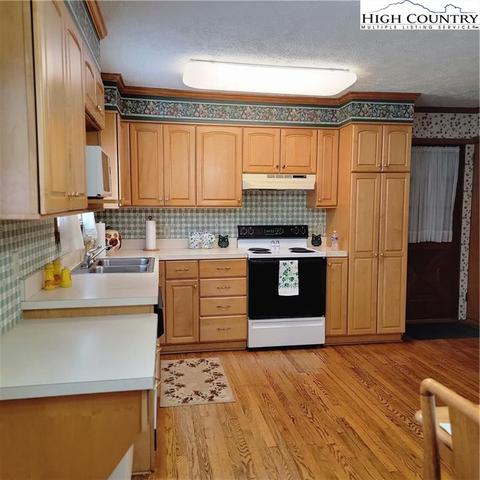 150 Spruce St, Boone, NC 28607 photo 14