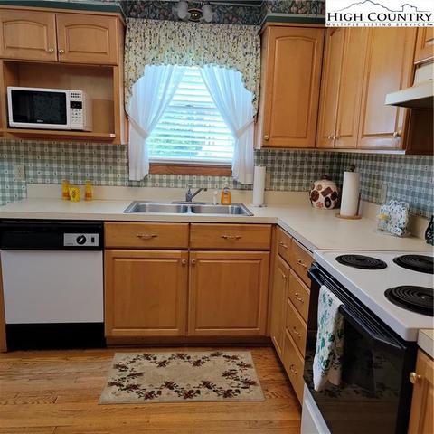 150 Spruce St, Boone, NC 28607 photo 43