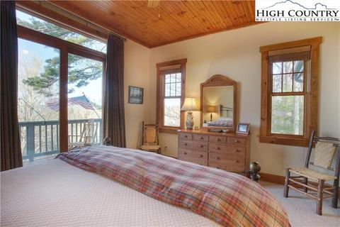 400 Wetherley, Boone, NC 28607 photo 17