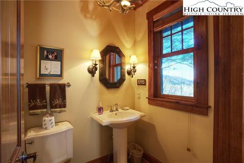 400 Wetherley, Boone, NC 28607 photo 11