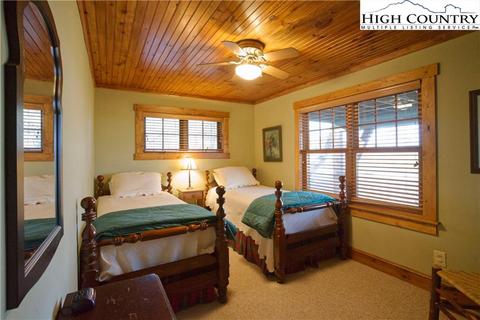 400 Wetherley, Boone, NC 28607 photo 25