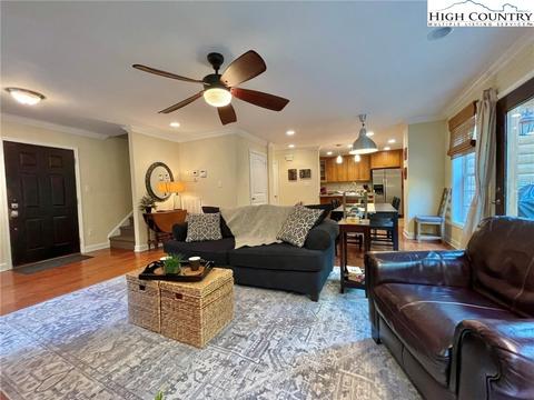101 Balsam Ln, Beech Mountain, NC 28604 photo 16