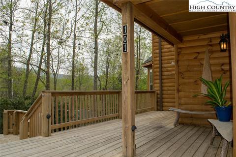 101 Balsam Ln, Beech Mountain, NC 28604 photo 5