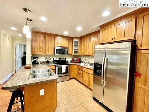 101 Balsam Ln, Beech Mountain, NC 28604 photo 23