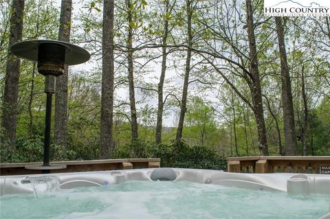 101 Balsam Ln, Beech Mountain, NC 28604 photo 45