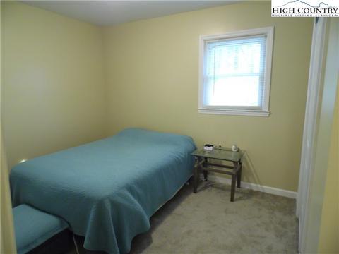 261 Duncan St, Sparta, NC 28675 photo 16