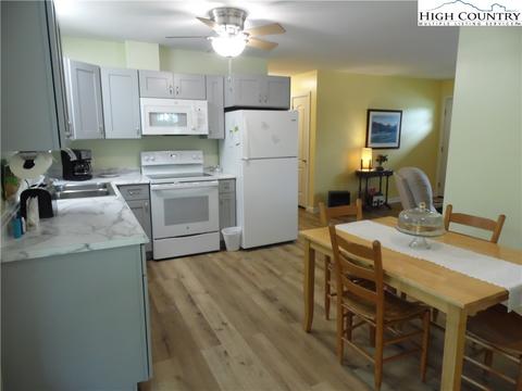 261 Duncan St, Sparta, NC 28675 photo 14