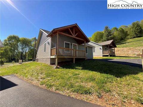 129 Pinebrook Ct, Boone, NC 28607 photo 4