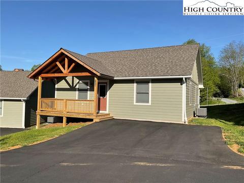 129 Pinebrook Ct, Boone, NC 28607 photo 1