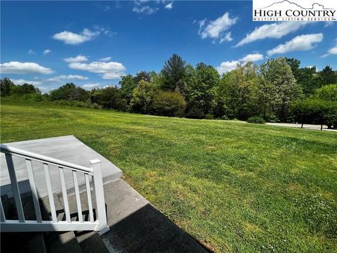 702 Huffman River Ln, Purlear, NC 28665 photo 5