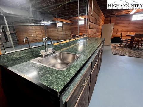 702 Huffman River Ln, Purlear, NC 28665 photo 37