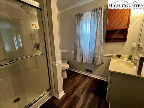 702 Huffman River Ln, Purlear, NC 28665 photo 22