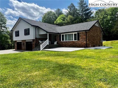 702 Huffman River Ln, Purlear, NC 28665 photo 2