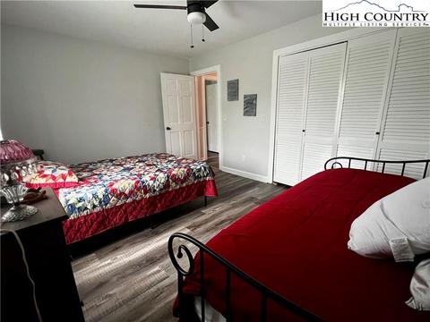 702 Huffman River Ln, Purlear, NC 28665 photo 27