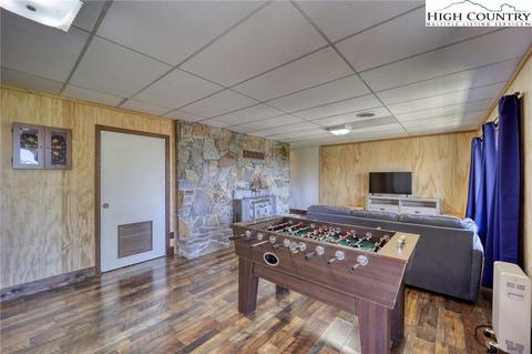 125 Buckeye Ln, Seven Devils, NC 28604 photo 43