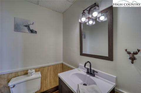 125 Buckeye Ln, Seven Devils, NC 28604 photo 44