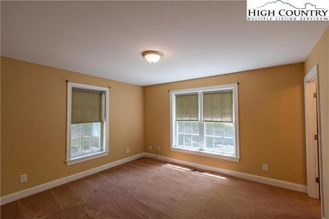 281 Hillside Oaks Dr, Jefferson, NC 28640 photo 12