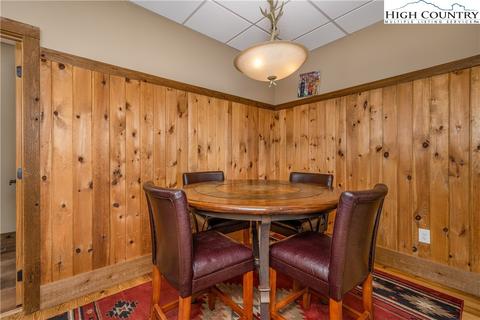 381 Cloud Spring Dr, Sugar Mountain, NC 28604 photo 35