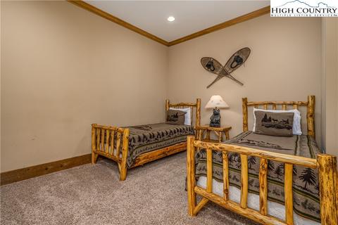381 Cloud Spring Dr, Sugar Mountain, NC 28604 photo 43