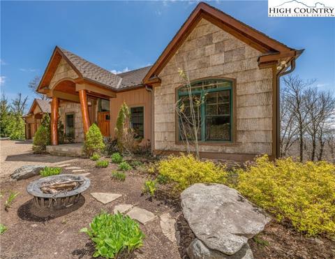 381 Cloud Spring Dr, Sugar Mountain, NC 28604 photo 22