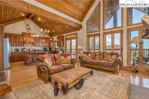 381 Cloud Spring Dr, Sugar Mountain, NC 28604 photo 11