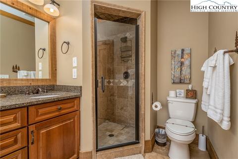381 Cloud Spring Dr, Sugar Mountain, NC 28604 photo 27