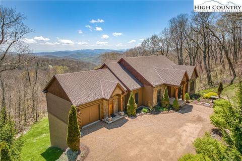 381 Cloud Spring Dr, Sugar Mountain, NC 28604 photo 1