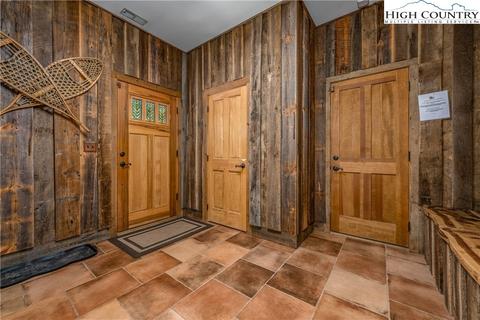 381 Cloud Spring Dr, Sugar Mountain, NC 28604 photo 21