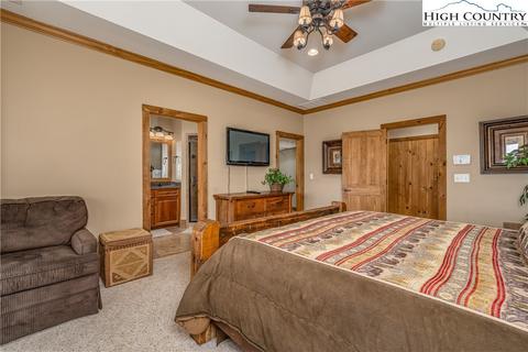 381 Cloud Spring Dr, Sugar Mountain, NC 28604 photo 25