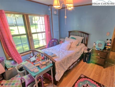 160 Phoenix Dr, Lansing, NC 28643 photo 19