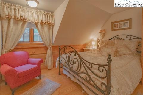 435 Stoney Fork Rd, Deep Gap, NC 28618 photo 20