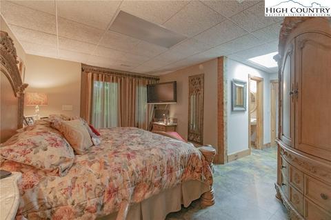 435 Stoney Fork Rd, Deep Gap, NC 28618 photo 21