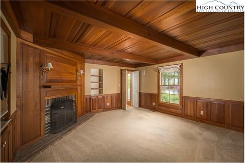 385 Kellwood Dr, Boone, NC 28607 photo 10