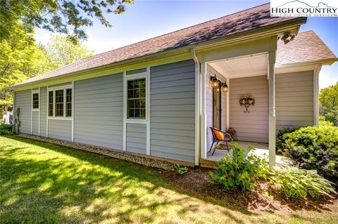 184 Daydreams Ln, Deep Gap, NC 28618 photo 5