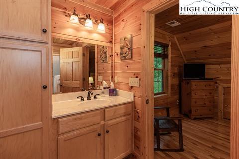 2148 River Rd, Todd, NC 28684 photo 30
