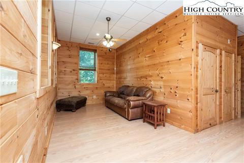 118 White Tail Trl, Purlear, NC 28665 photo 29