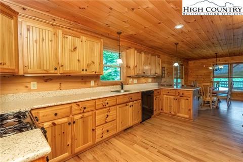 118 White Tail Trl, Purlear, NC 28665 photo 15