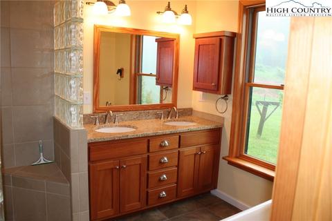 2312 Ebenezer Rd, Jefferson, NC 28640 photo 21