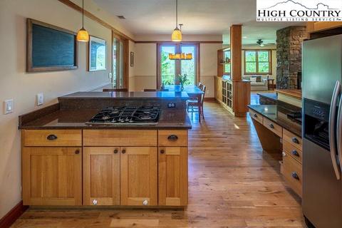 253 N Kinsale Dr, Boone, NC 28607 photo 17