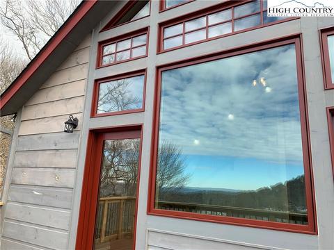 114 Skiview Ln, Beech Mountain, NC 28604 photo 11