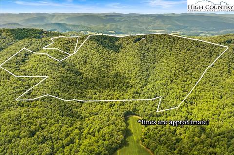 985 Locust Gap Rd, Vilas, NC 28692 photo 1