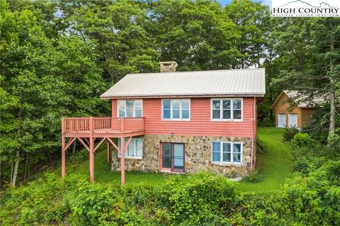 985 Locust Gap Rd, Vilas, NC 28692 photo 6