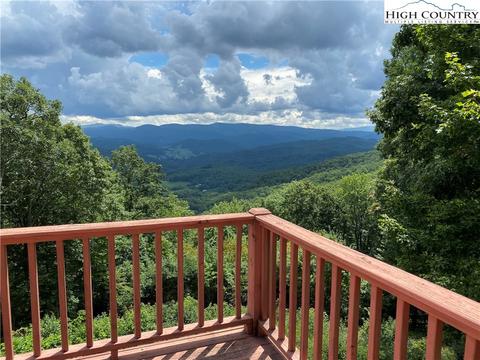 985 Locust Gap Rd, Vilas, NC 28692 photo 12