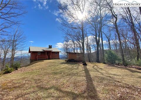 985 Locust Gap Rd, Vilas, NC 28692 photo 13