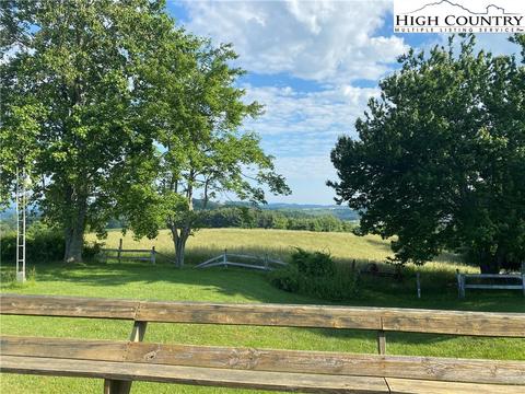 286 Barrett Rd, Ennice, NC 28623 photo 3